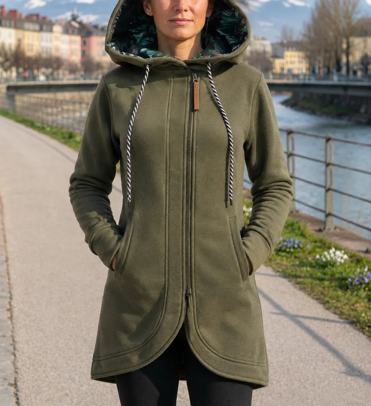 Ingrid - Veste Longue à Capuche