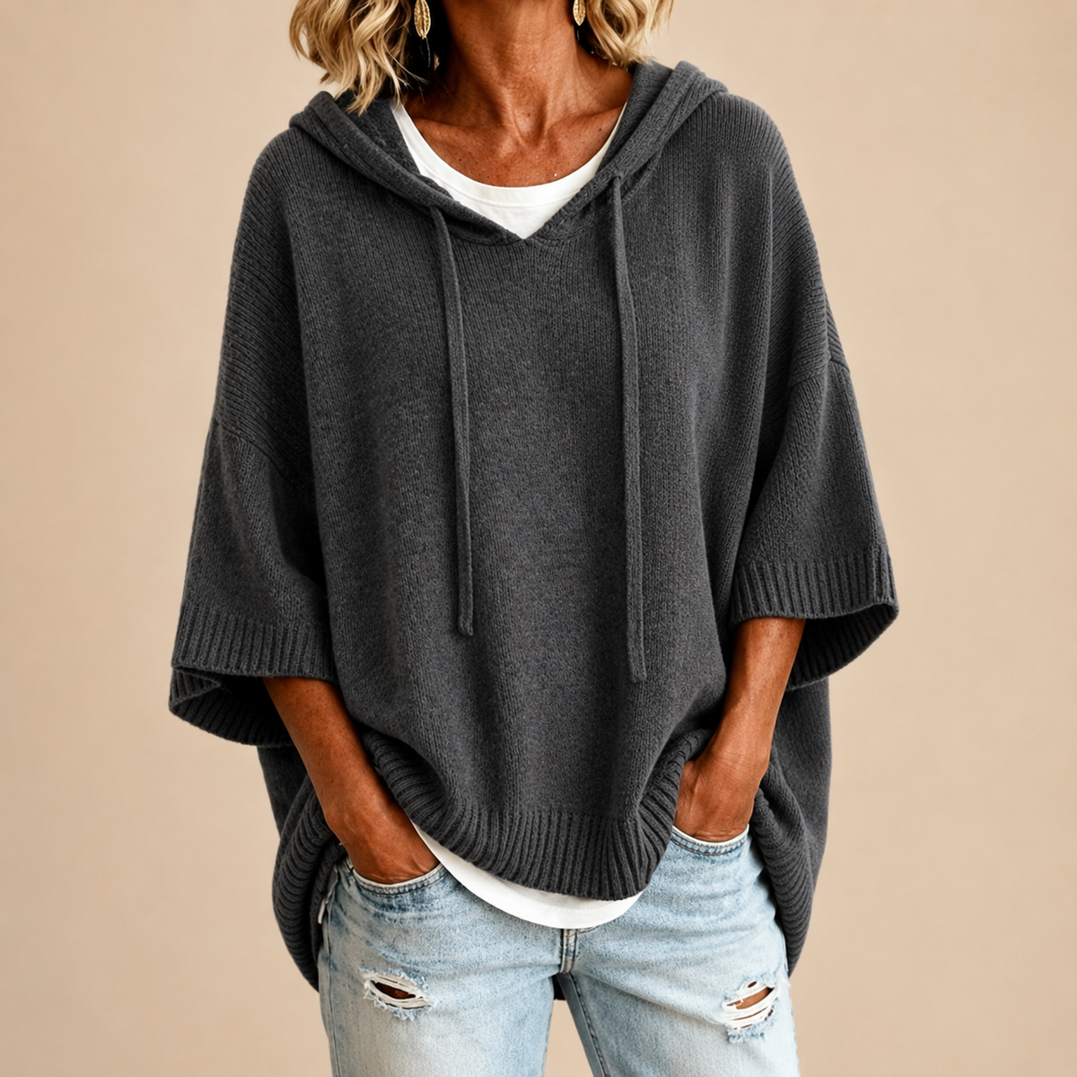 Mirella | Poncho en Tricot avec Capuche