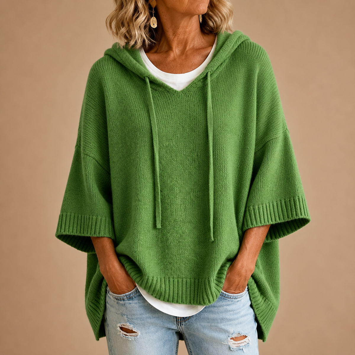 Mirella | Poncho en Tricot avec Capuche