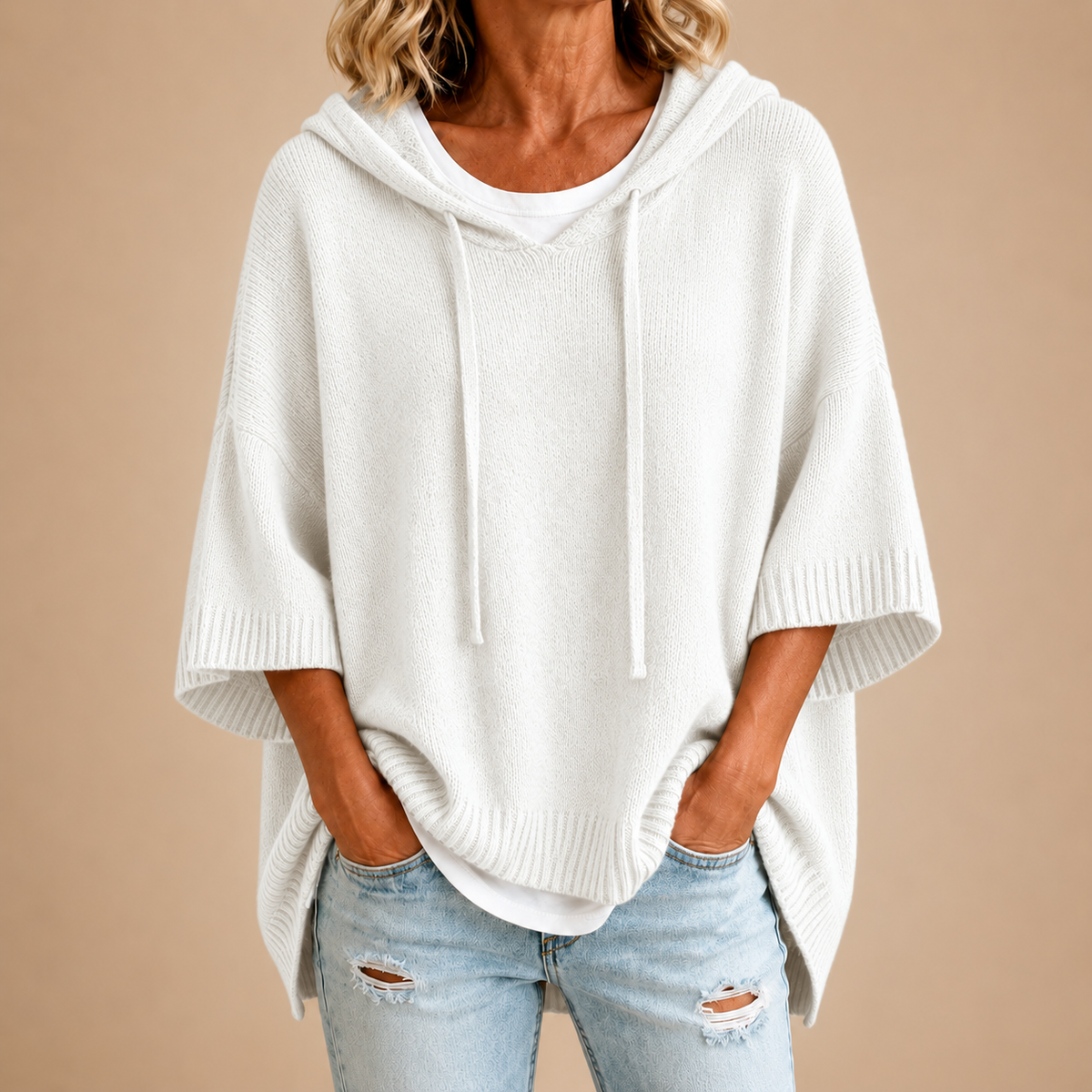 Mirella | Poncho en Tricot avec Capuche